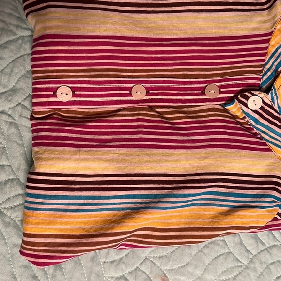 I.E. Relaxed Button Down Shirt - Picture 8 of 8